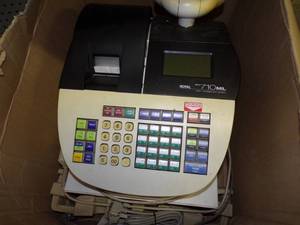 lot 25 image: Cash Register