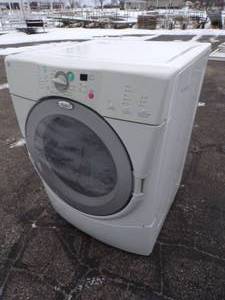 lot 6 image: Whirlpool Front Load Washing Machine