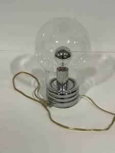 lot 86 image: Light Bulb Lamp