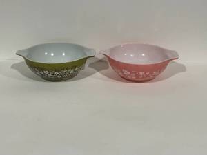 lot 43 image: Pyrex Ovenware
