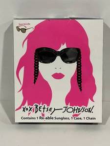 lot 44 image: Betsey Johnson Sunglasses