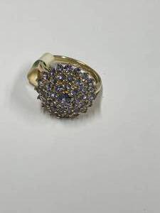 lot 70 image: 10K Yellow Gold Tanzanite Ring NO RESERVE