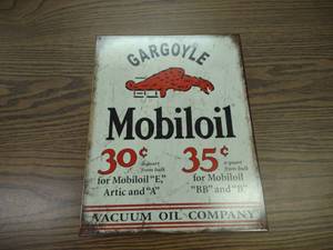 lot 51 image: Mobiloil Gargoyle Tin Sign, 12.5x16...
