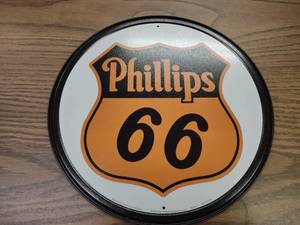 lot 82 image: Phillips 66 Tin Sign, 12...