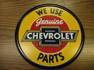 lot 84 image: Chevrolet Tin Sign, 12...
