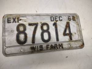 lot 30 image: 1962 WI License Plate...