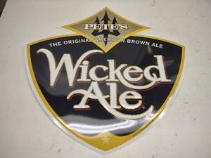 lot 7 image: Petes Wicked Ale Aluminum Sign, 27...
