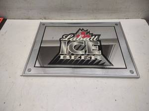 lot 15 image: Labatt Mirror...