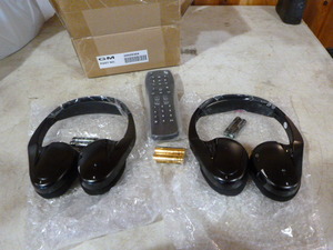 2 OEM GM Wireless Headphones