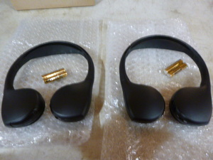2 OEM GM Wireless Headphones