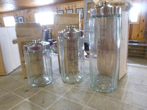 3 Amici Round Canister Jars with Lids