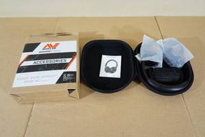 lot 186 image: Minelab Bluetooth Headphones