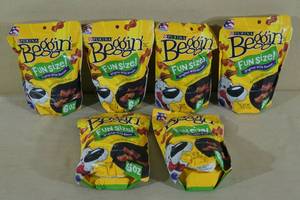 lot 178 image: Purina Beggin Strips Dog Treats