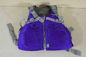 lot 128 image: Stohlquist Flo Life Jacket