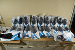 lot 126 image: Aqua Sphere Micro Fin Swim Fins - 21 Pairs