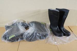 lot 110 image: Servus Rubber Boots - Size 8