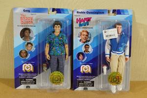 lot 88 image: Mego Limited Edition Figures - Greg Brady, Richie Cunningham