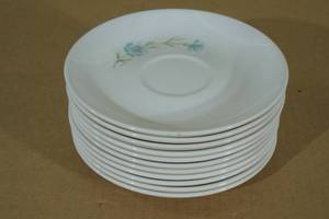 lot 31 image: Taylor Smith and Taylor Ever Yours Boutonnire Saucers