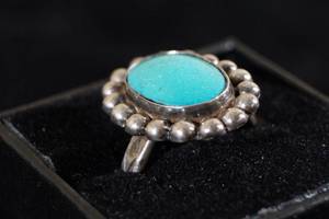 lot 1 image: Taxco Mexican Artisan Sterling Silver and Turquoise Ring