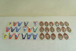 lot 128 image: Playoff Die Cut Football Cards
