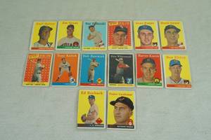 lot 91 image: 1958 Topps Baseball Cards - Grant, Battey