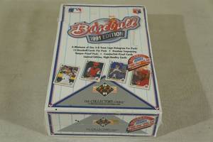 lot 13 image: Box of 1991 Upper Deck Baseball Card Packs