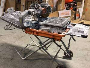 10 in. Wet Tile Saw with Stand by RIDGID Customer Returns See Pictures