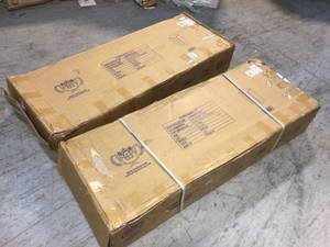 lot 19 image: Lot of 2 Dressers Customer Returns See Pictures