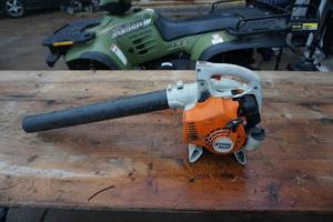 lot 17 image: Stihl Model BG50 Gas Powered Leaf Blower