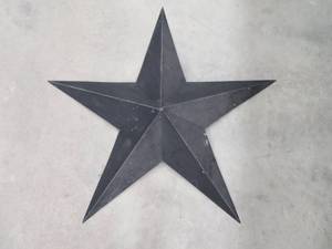 lot 12 image: 4 LARGE METAL STAR
