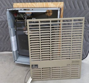 lot 32 image: EMPIRE COMFORT SYSTEMS GRAVITY DIRECT VENT WALL FURNACE