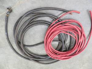 lot 85 image: 2 HEAVY DUTY EXTENSION CORDS