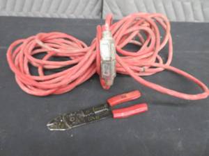 lot 88 image: HEAVY DUTY EXTENSION CORD  WIRE TOOL
