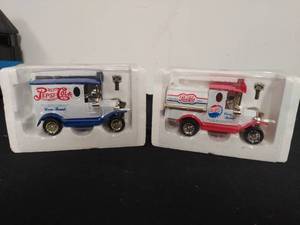 lot 10 image: Two Pepsi-Cola Model Car Banks