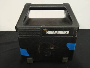 lot 13 image: Hummingbird 100SX Portable Fish Finder