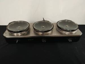 lot 27 image: Triple Crock Pot Buffet