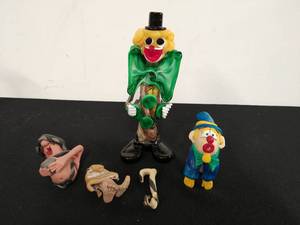 lot 32 image: Collection of Sculptures and Glassware Markers