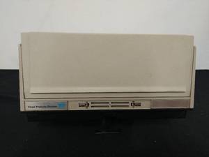 lot 35 image: Vintage 3M Projector