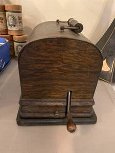 lot 137 image: Edison Phonograph with Cylinders