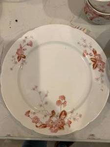 lot 135 image: China set with Pink Wild Roses