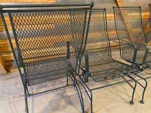 lot 149 image: Set of 4 spring metal chairs