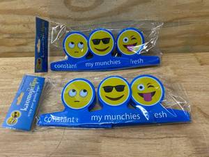 lot 67 image: KAOMOJICLIPS Lot of 2 Packages of-  Chip Clips (3 per package)