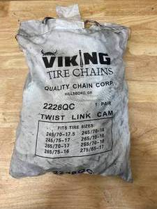 lot 51 image: VIKING 2228QC Tire Chains (1 Pair)