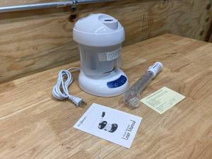 lot 116 image: KINGSTEAM Mini Spa Face Steamer Tabletop Ozone Extendable Arm Facial Steamer Design for personal care at home or salon, white