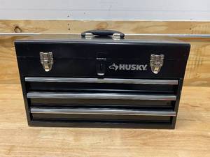 lot 106 image: HUSKY 20 in. 3-Drawer Small Metal Portable Tool Box with Drawers and Tray