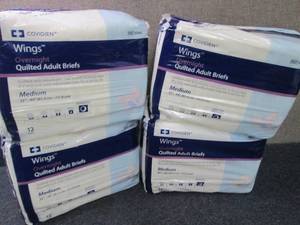 lot 8 image: 4- 12 ct Covidien Quilted Adult Bri...