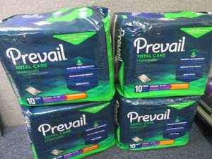 lot 20 image: 4- 10 ct Prevail Total Care Underpa...