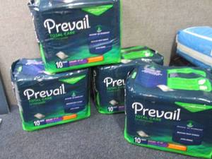 lot 21 image: 4- 10 ct Prevail Total Care Underpa...