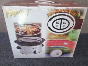 lot 104 image: Parini Dual Compartment Slow Cooker...