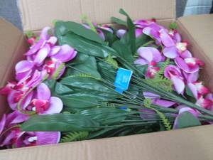 lot 127 image: Box of Orchid Bush Artificial Flowe...